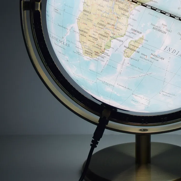 20cm (8") Illuminated Physical World Globe with Green Topographic Map & Metal Stand detail view 2